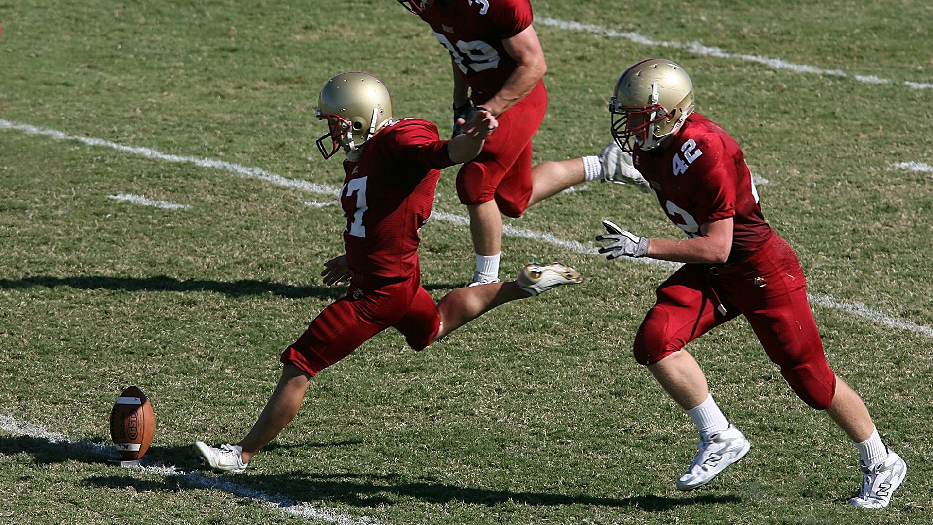 爱游戏电竞-_红土盛放：泥土场上的激情与荣耀_，红土是红泥吗